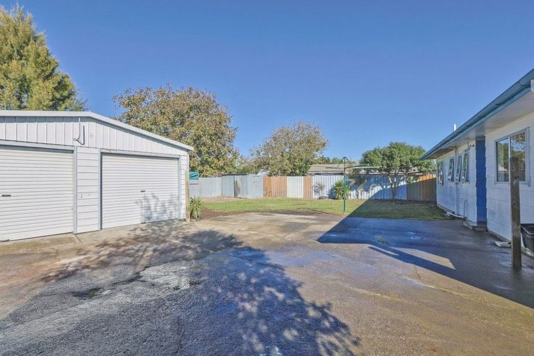 Photo of property in 25 Burton Crescent, Flaxmere, Hastings, 4120