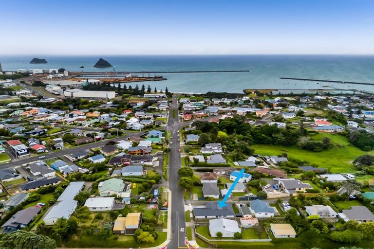 Photo of property in 65 Bayly Road, Blagdon, New Plymouth, 4310