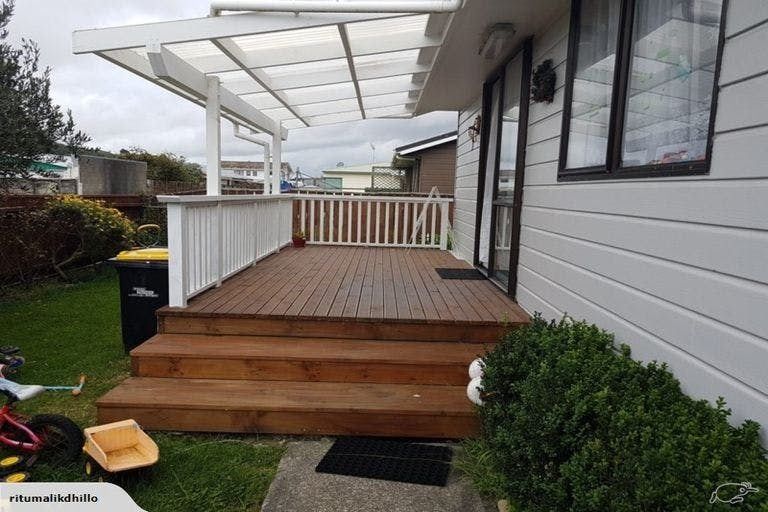 Photo of property in 7 Rawson Street, Tawa, Wellington, 5028