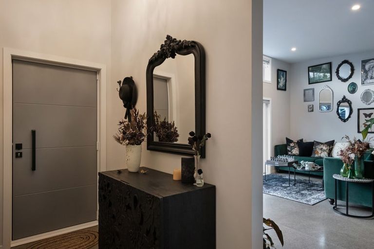 Photo of property in 15b Winton Street, Paraparaumu Beach, Paraparaumu, 5032