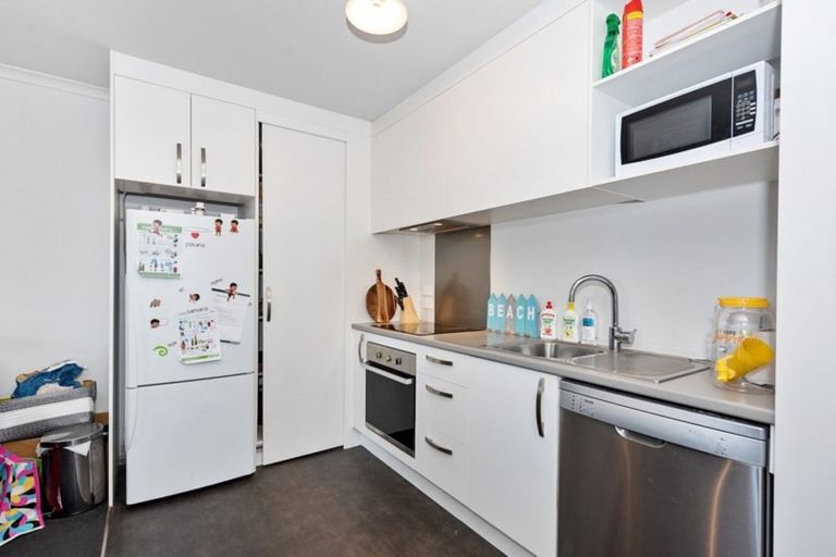 Photo of property in 3u2 June Place, Hamilton East, Hamilton, 3216