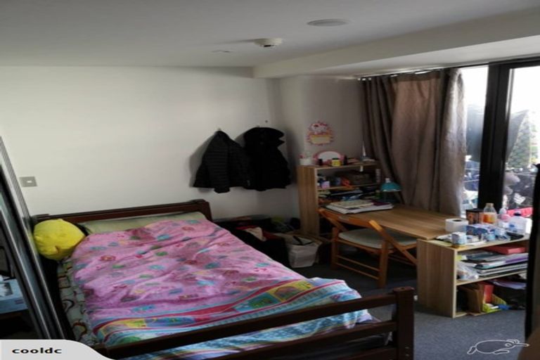 Photo of property in 2 Salford Place, Awapuni, Palmerston North, 4412