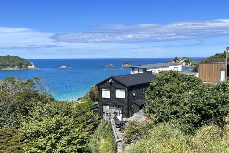 Photo of property in 94 Grange Road, Hahei, Whitianga, 3591