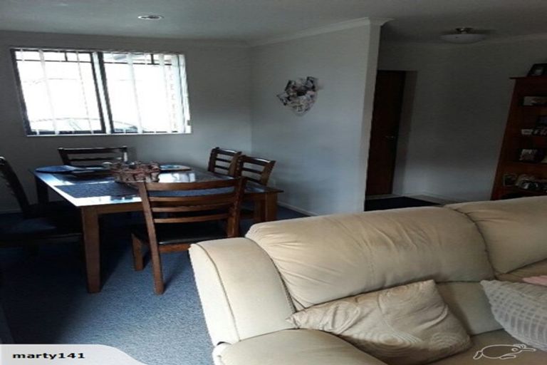 Photo of property in 195 Keri Vista Rise, Papakura, 2110