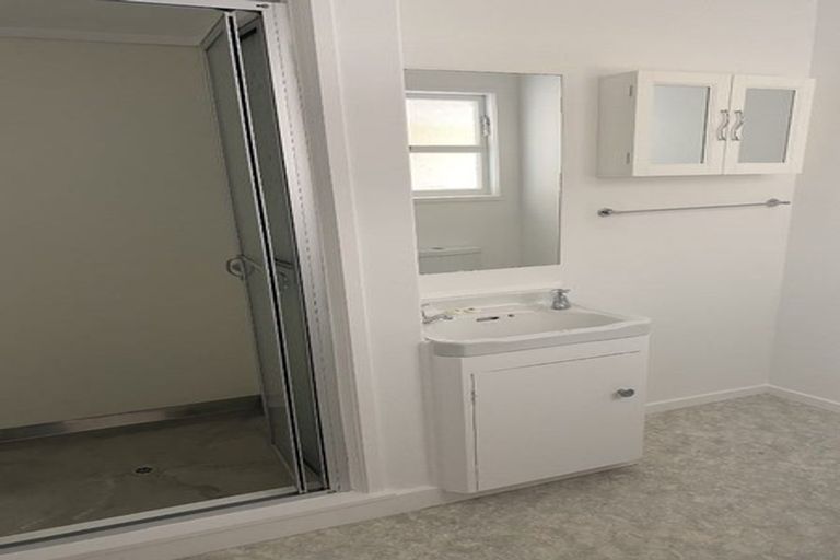 Photo of property in 2/145 Parkers Road, Tahunanui, Nelson, 7011