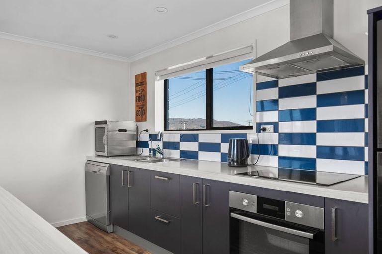 Photo of property in 13 Winston Place, Alexandra, 9320