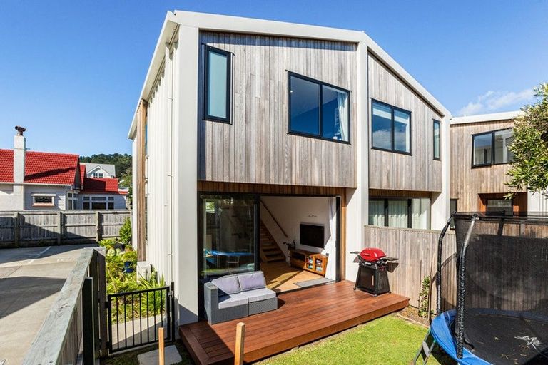Photo of property in 16a Inglis Street, Seatoun, Wellington, 6022