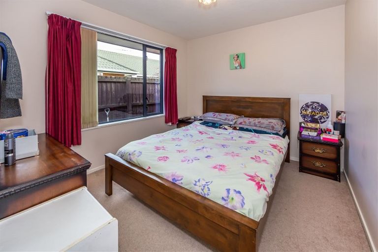 Photo of property in 5 Murfitt Place, Sockburn, Christchurch, 8042