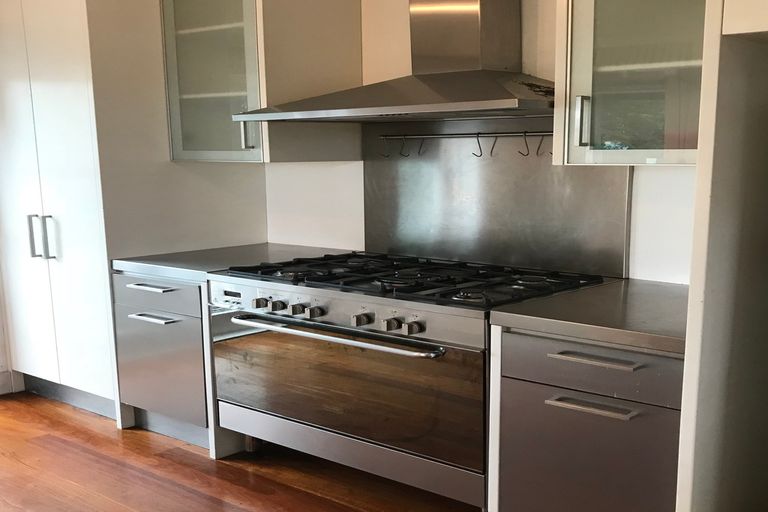 Photo of property in 87 Don Buck Road, Massey, Auckland, 0614