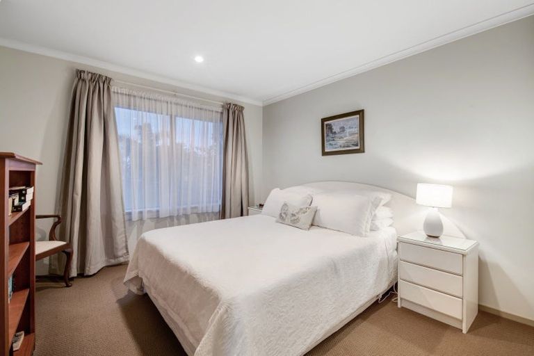 Photo of property in 49 Chesterfield Way, Orewa, 0931