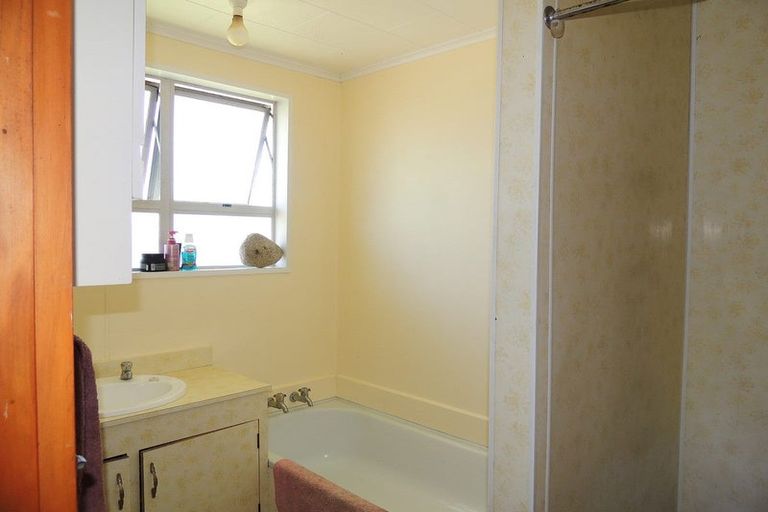 Photo of property in 98 Lahore Street, Wairoa, 4108