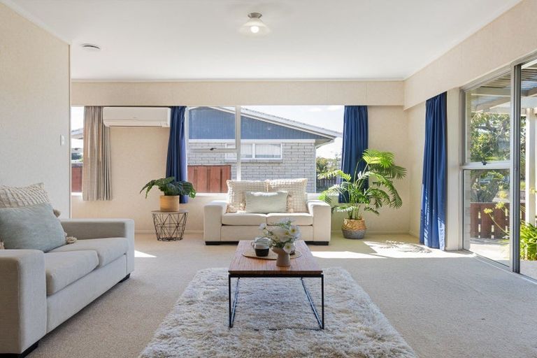 Photo of property in 3 Riccarton Place, Dinsdale, Hamilton, 3204