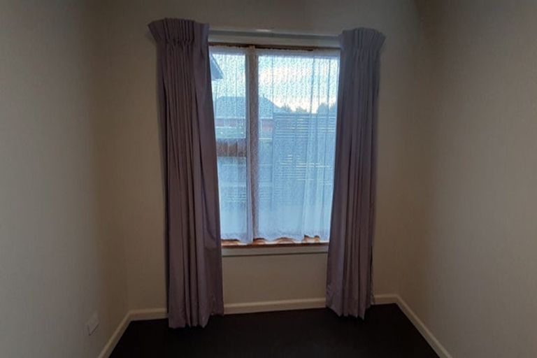 Photo of property in 2 Blankney Street, Hornby, Christchurch, 8042