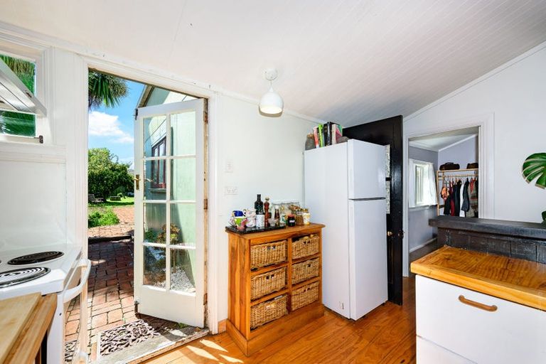 Photo of property in 437 Ferry Road, Woolston, Christchurch, 8023
