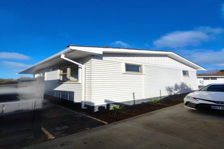 Photo of property in 9 Lachlan Place, Favona, Auckland, 2024