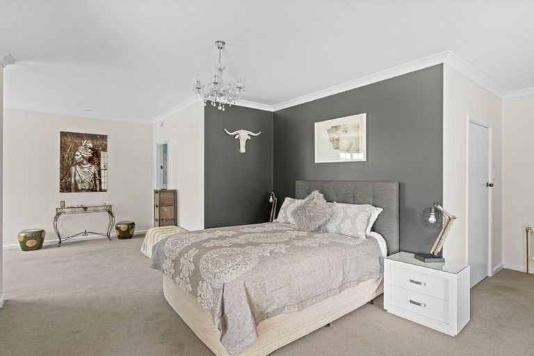 Photo of property in 74 Wanganui Road, Marton, 4788