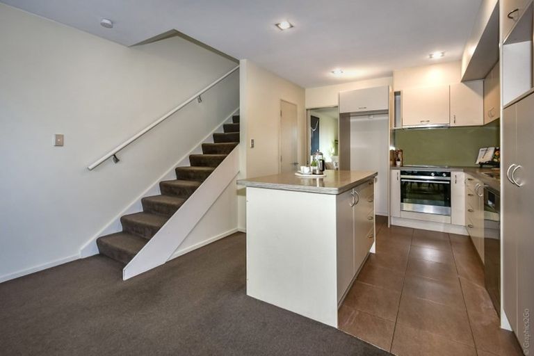 Photo of property in 90c Mandeville Street, Riccarton, Christchurch, 8011