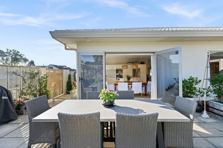 Photo of property in 17c Hetley Crescent, Taradale, Napier, 4112