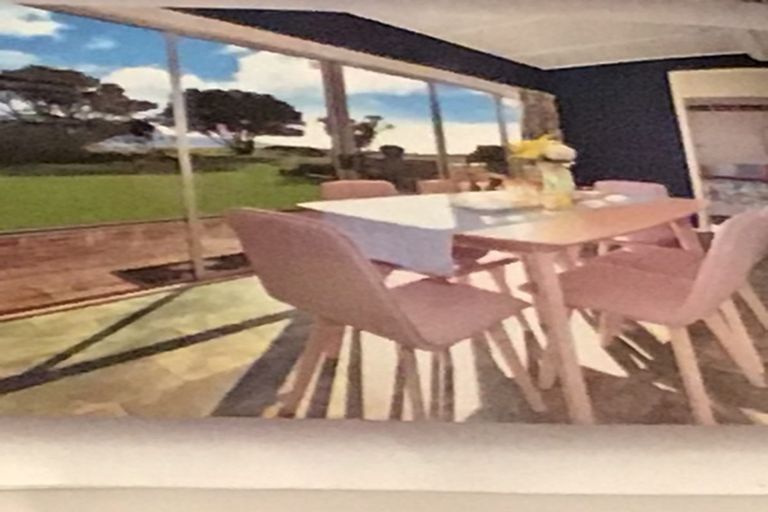 Photo of property in 101 Manly Street, Paraparaumu Beach, Paraparaumu, 5032