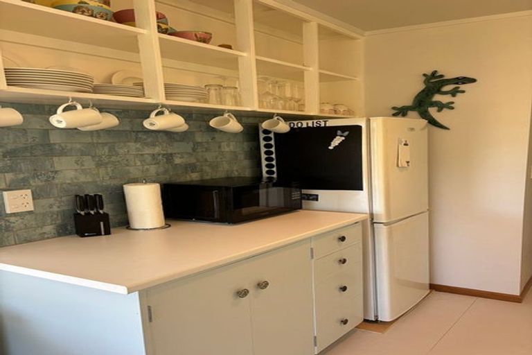 Photo of property in 46 Rodney Avenue, Te Horo Beach, Otaki, 5581