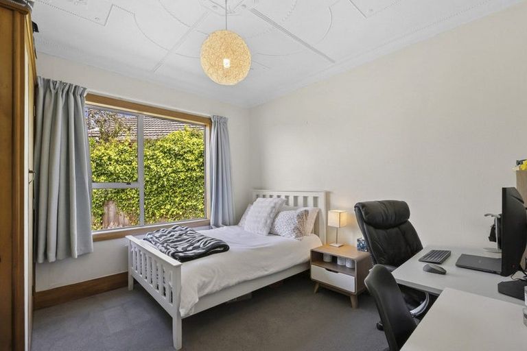 Photo of property in 118 Forfar Street, Clyde Hill, Dunedin, 9011