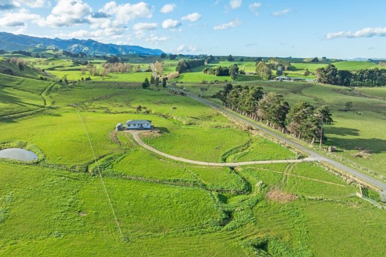 Photo of property in 453 Pinfold Road, Papatawa, 4998