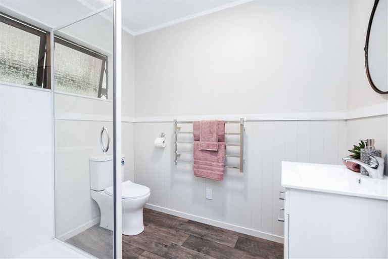 Photo of property in 13 Barclay Place, Te Kamo, Whangarei, 0112