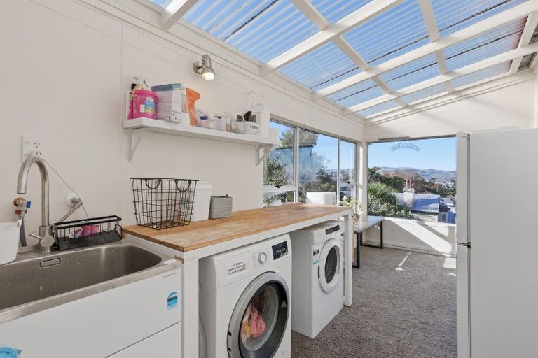 Photo of property in 28 Durham Street, Mornington, Dunedin, 9011