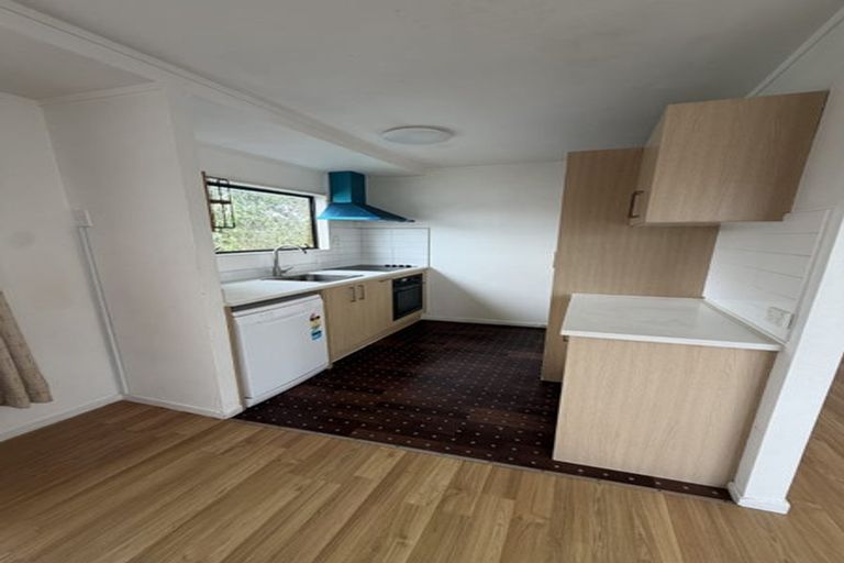 Photo of property in 3/11 Fruitvale Road, New Lynn, Auckland, 0600