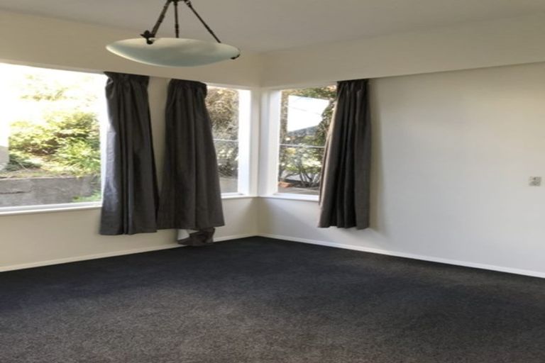 Photo of property in 40 Todman Street, Brooklyn, Wellington, 6021