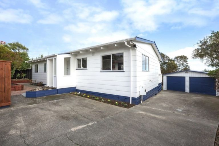 Photo of property in 4 Stemhead Lane, Whitby, Porirua, 5024