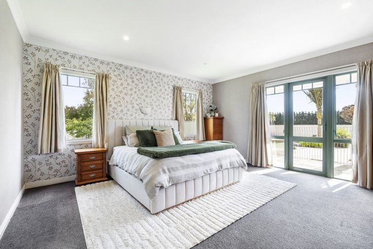 Photo of property in 484 Corbett Road, Lepperton, New Plymouth, 4373