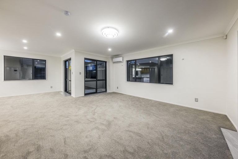 Photo of property in 145a Browns Road, Manurewa, Auckland, 2102