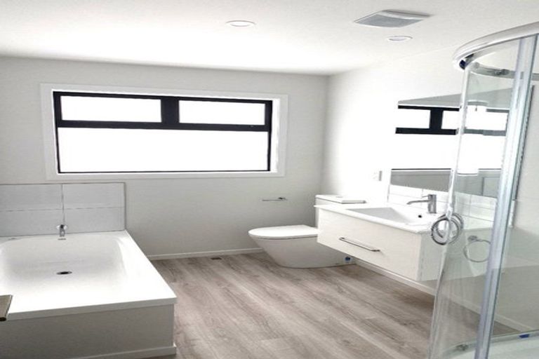 Photo of property in 52d Chesterton Street, Johnsonville, Wellington, 6037