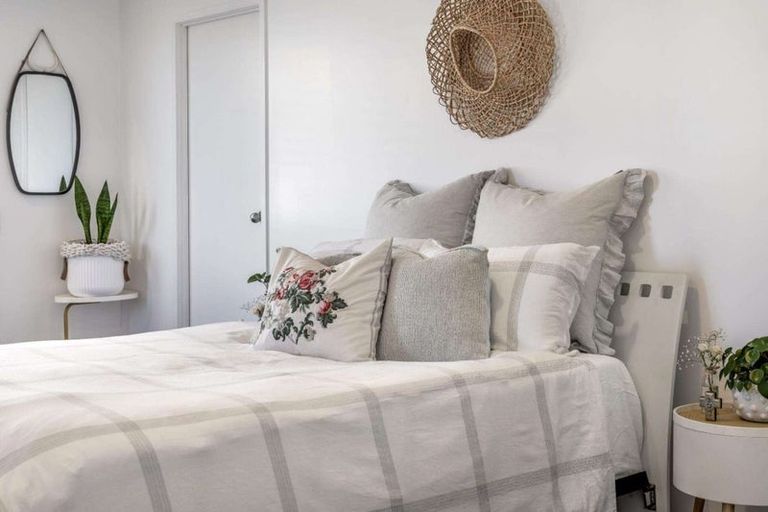 Photo of property in 16a Valley Road, Browns Bay, Auckland, 0630