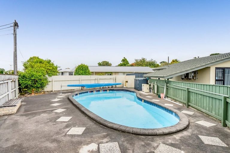 Photo of property in 4 Ramanui Avenue, Hawera, 4610