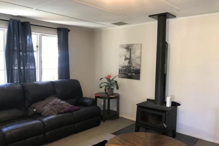 Photo of property in 33 Moheke Avenue, Roslyn, Palmerston North, 4414
