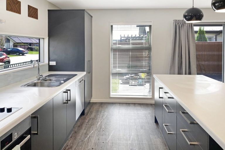 Photo of property in 7 Farnborough Way, Rolleston, 7615