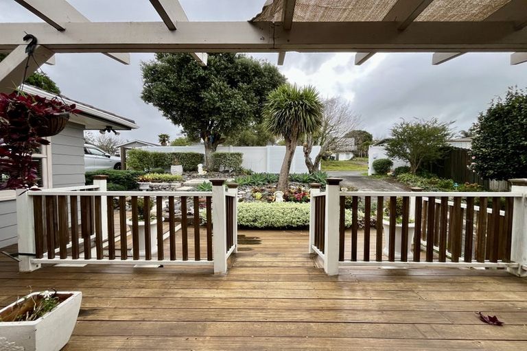 Photo of property in 73 Angelo Avenue, Howick, Auckland, 2014