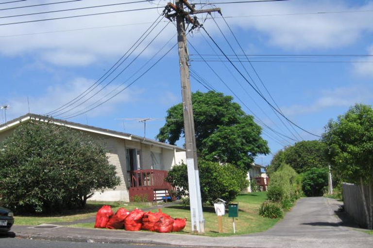 Photo of property in 1/98a Birkdale Road, Birkdale, Auckland, 0626