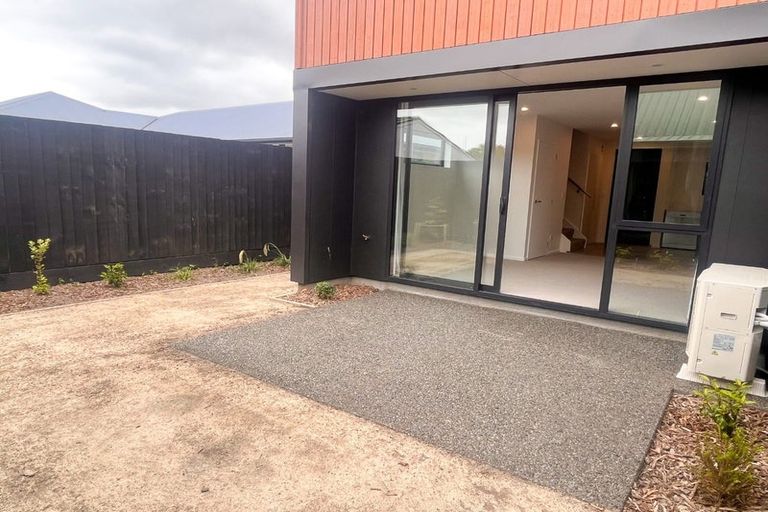 Photo of property in 12/6 Trent Street, Linwood, Christchurch, 8011