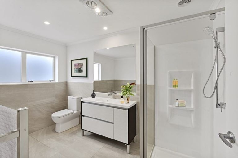 Photo of property in 97 Granville Drive, Massey, Auckland, 0614