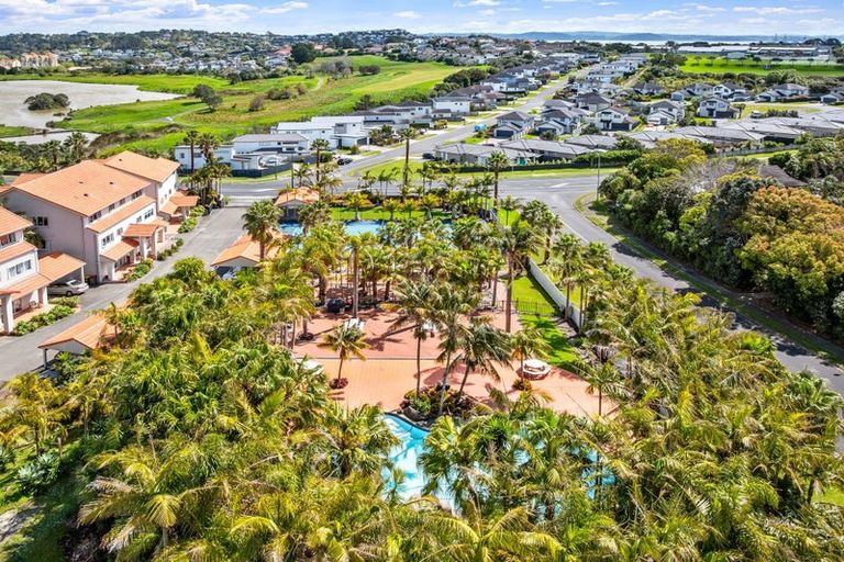 Photo of property in Santa Rosa, 52/340 Gulf Harbour Drive, Gulf Harbour, Whangaparaoa, 0930