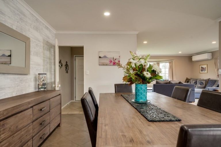 Photo of property in 53 Ocean Crest, Papamoa Beach, Papamoa, 3118