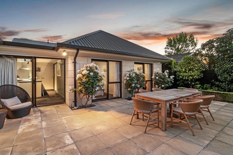 Photo of property in 79 Idris Road, Fendalton, Christchurch, 8052