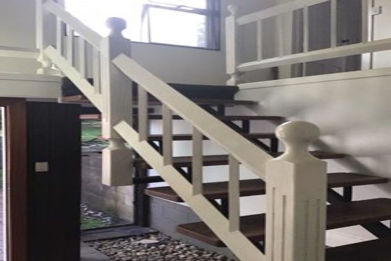 Photo of property in 37 Hone Heke Road, Kerikeri, 0230