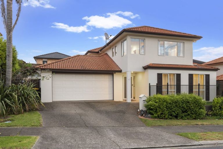 Photo of property in 45 Coachman Drive, Flat Bush, Auckland, 2016