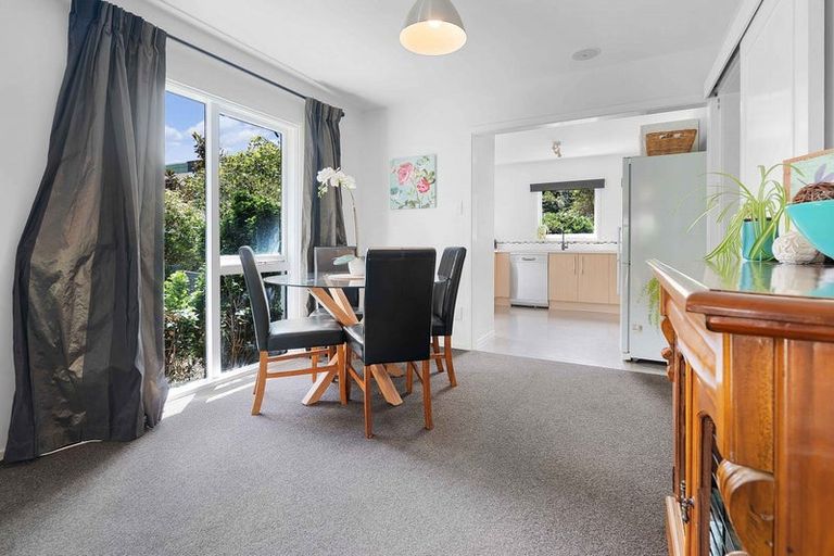 Photo of property in 7 Rachel Place, Avonhead, Christchurch, 8042