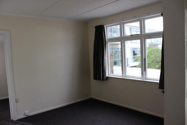 Photo of property in 4/14 Arlington Street, Mount Cook, Wellington, 6011