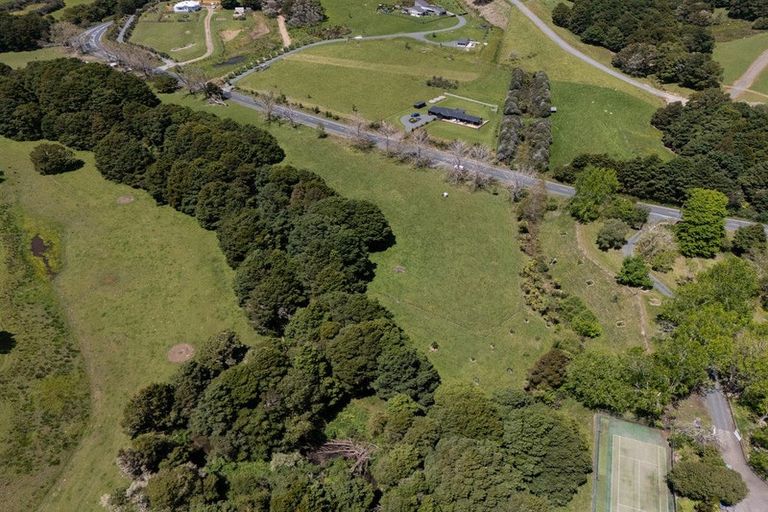 Photo of property in 643 Whangaripo Valley Road, Whangaripo, Wellsford, 0972